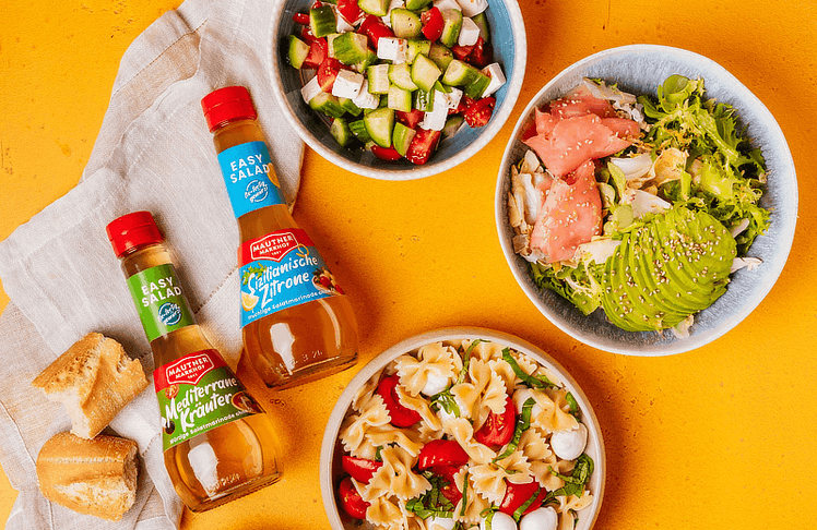 Mautner Markhof launcht zwei Sorten "Easy Salad". Dabei handelt es sich um fix-fertige Salatmarinaden in den Varianten  Varianten "Sizilianische Zitrone" und "Mediterrane Kräuter".