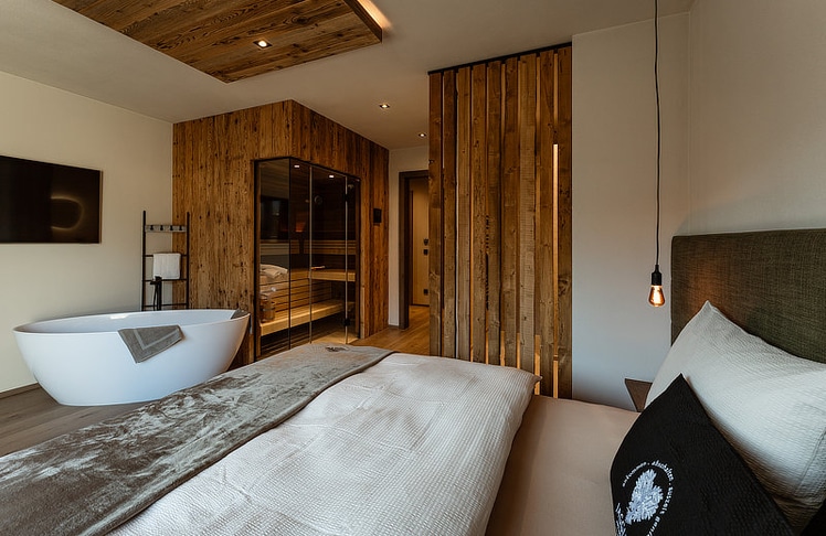 Spa-Bereiche werden stimmig in das Gesamtkonzept integriert und spiegeln die Philosophie des Hauses wider. © Klafs GmbH