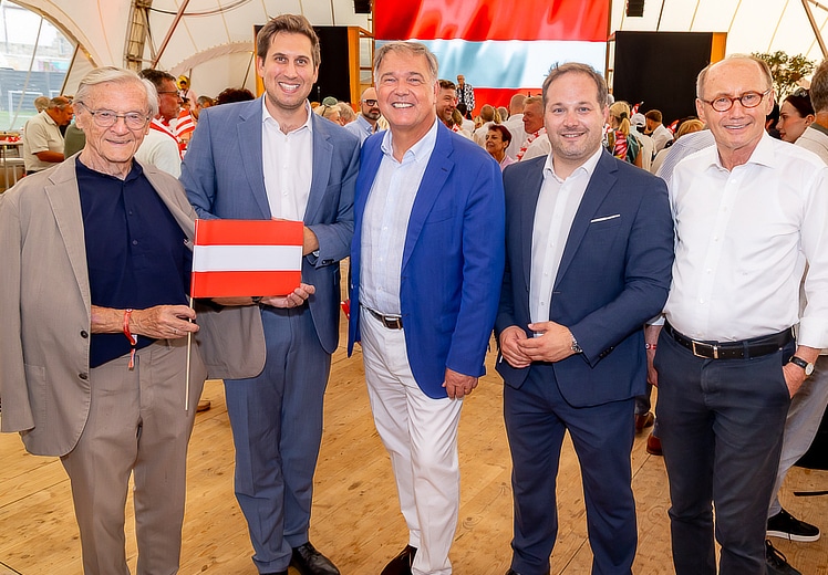 Hochkarätige Gäste feierten beim Sommerfest der Wiener Wirtschaft