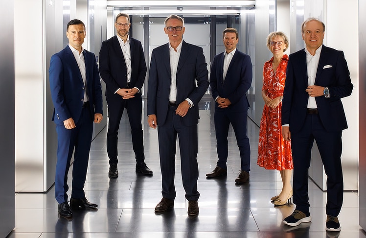 Der neue Vorstand von PwC (v.l.n.r.): Werner Stockreiter, Thomas Steinbauer, Rudolf Krickl, Michael Lackner, Christine Weinzierl und Hannes Rasner © Adrian Almasan