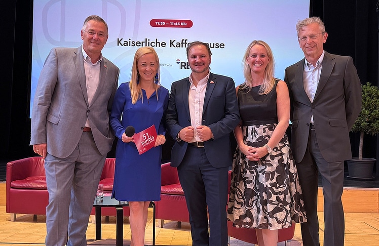 V.l.n.r.: Mario Zoidl, Sabine Kronberger, Roman Oberndorfer, Ellen Moll und Jörg Ulreich © LEADERSNET 