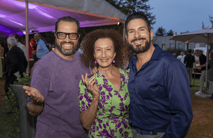 V.l.n.r.: Gerald Fleischhacker (Kabarettist), Konstanze Breitebner (Schauspielerin) und Clemens Unterreiner (Kammersänger & Intendant Oper Burg Gars) © Jürgen Hammerschmid