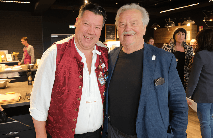 Wiesenschurli und Gerhard Ernst (r.) © Manfred Schmid