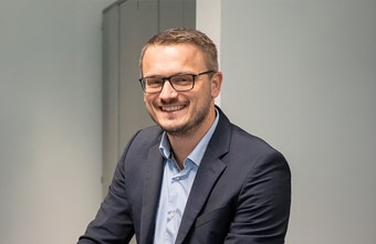 Wenn der Angriff nicht endet: Wie Cyberattacken IT-Fachkräfte belasten