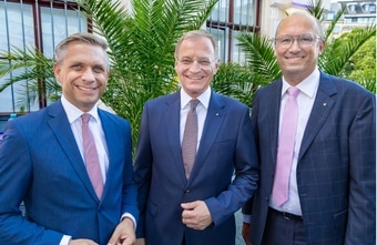 Zahlreiche Top-Entscheider netzwerkten beim RLB-OÖ-Sommerfest