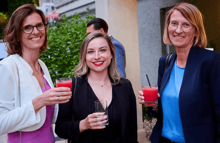 V.l.n.r.: Brigitta Berger (Partner & Group Director Mercuri Urval), Olivia Lumbe (Mercuri Urval) und Martina Panzenböck (Head of HR bei Maresi) 