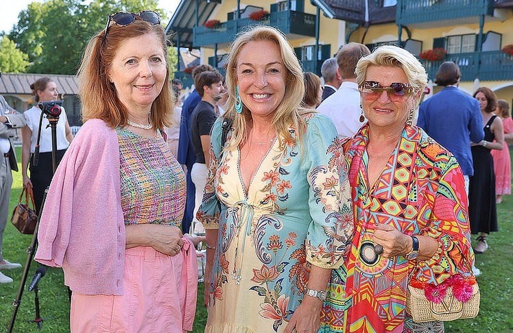 V.l.n.r.: Waltraud Langer (Landesdirektorin im ORF Landesstudio Salzburg), Kristina Hammer (Präsidentin Salzburger Festspiele) und Marlies Muhr (CEO Marlies Muhr Immobilien GmbH).
