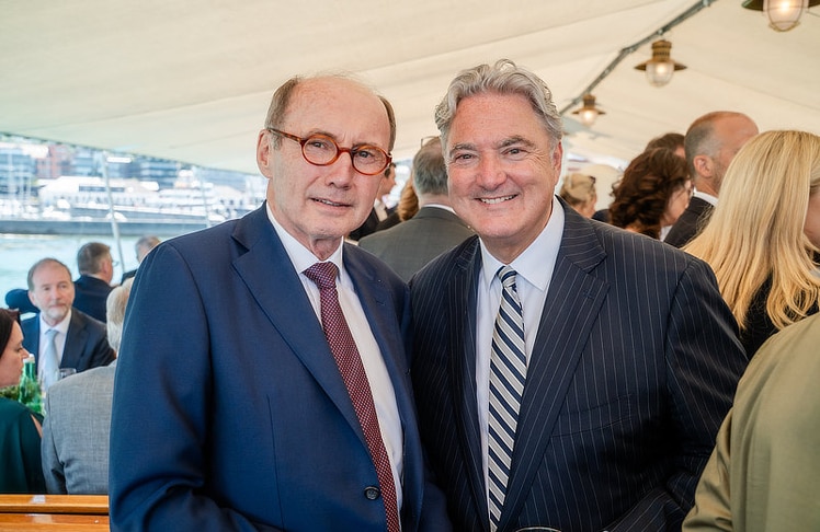 V.l.n.r.: Othmar Karas (Präsident, European Forum Alpbach) mit Erwin van Lambaart (Generaldirektor, Casinos Austria).