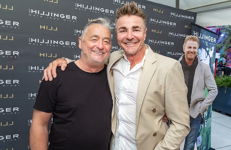 V.l.n.r.: Kabarettist Andreas Vitasek und Starwinzer Leo Hillinger