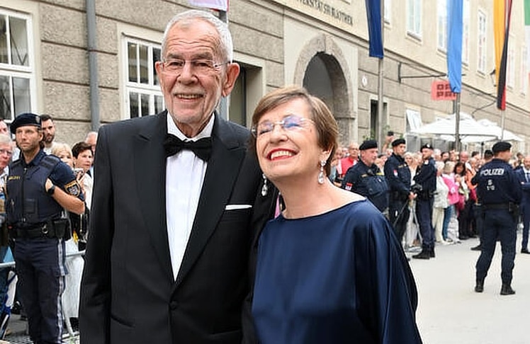 Bundespräsident Alexander van der Bellen und seine Ehefrau Doris Schmidauer 