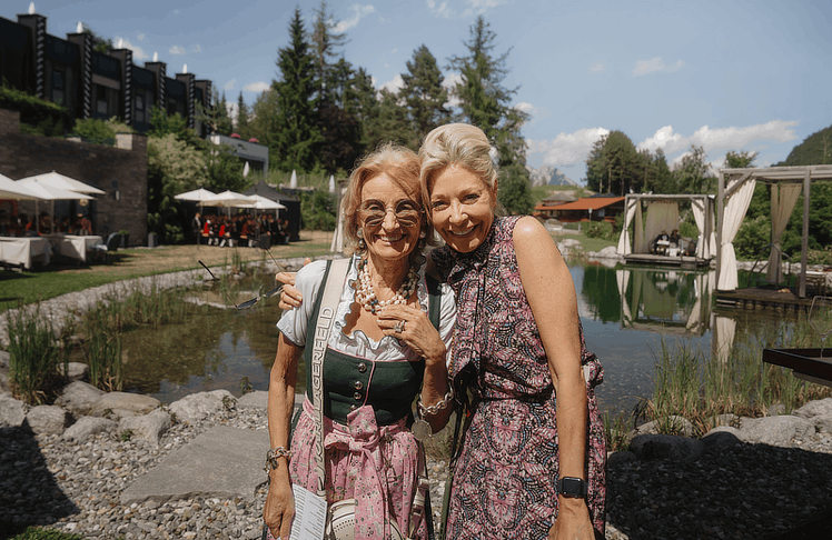 V.l.n.r.: Gastgeberin Elisabeth Gürtler und Unternehmerin Nadja Swarovski 