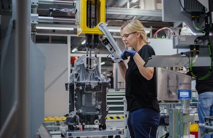 Das BMW Group Werk Steyr produziert E-Motoren seit 6. Juli 2026 zweischichtig.