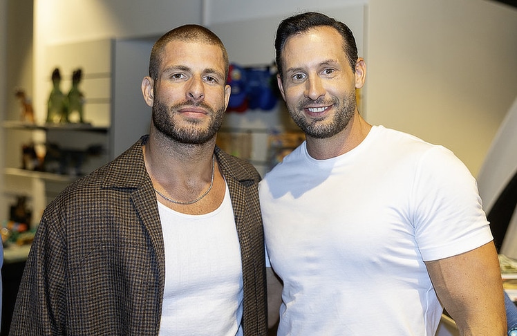 Schauspieler Max Ortner (l.) und "Mister Austria" Christopher Dengg. © LEADERSNET / R. Brunhölzl