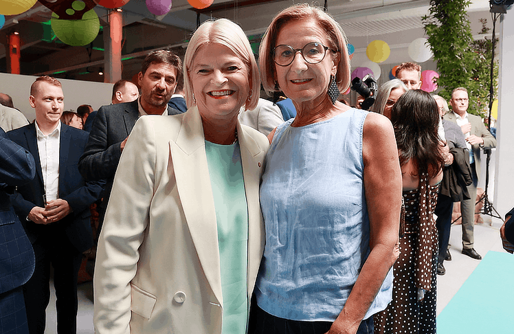 V.l.n.r.: Verteidigungsministerin Klaudia Tanner und NÖ-Landeshauptfrau Johanna Mikl-Leitner
