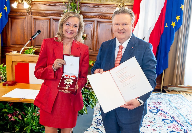 Doris Felber erhielt Silbernes Ehrenzeichen des Landes Wien