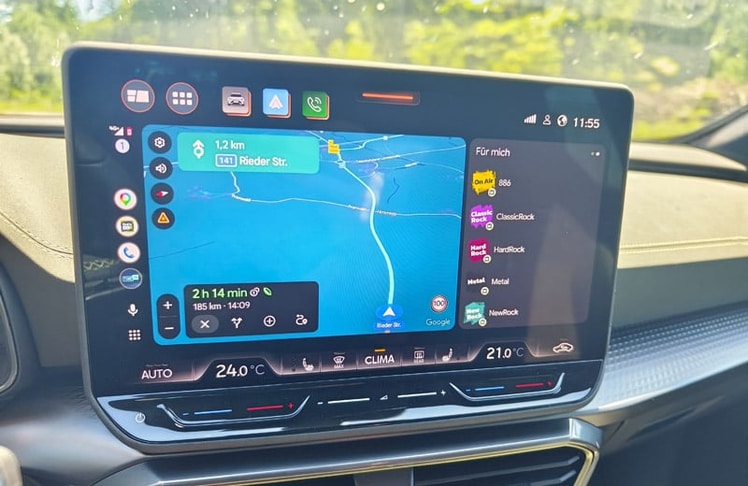 Android Auto funktioniert kabellos und hat im Test schnell sowie zuverlässig gearbeitet.