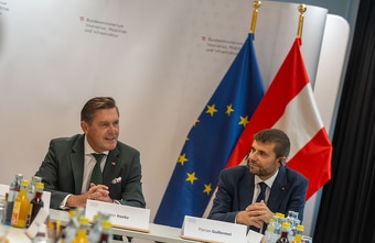 Weniger Bürokratie, mehr Innovation: Österreich startet Luftfahrt-Offensive