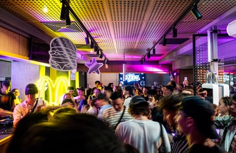 McDonald's macht seine Restaurants zu Party-Locations