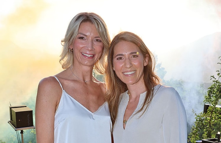 Constanze Weiss (l.) und Sky Österreich Geschäftsführerin Caterina Preti