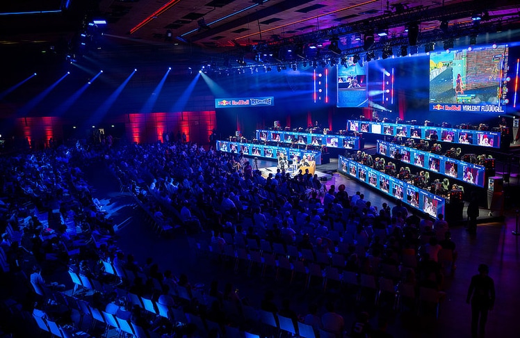 Rund 1.000 Fans verfolgten Red Bull Reshuffle im ausverkauften Austria Center Vienna.