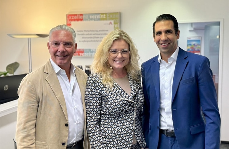 V.l.n.r.: Paul Leitenmüller, CEO von Opinion Leaders Network, Monica Rintersbacher, Geschäftsführerin von Leitbetriebe Austria, und Stephan Sharma