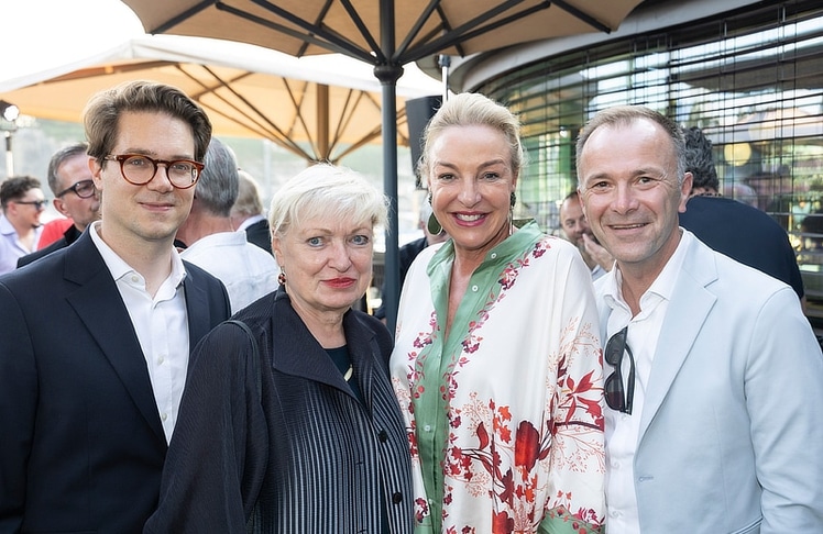 V.l.n.r.: Lukas Crepaz (kaufmännischer Direktor Salzburger Festspiele), Karin Bergmann (Intendantin Salzburger Festspiele), Kristina Hammer (Festspielpräsidentin) und Bernhard Auinger (Bürgermeister Salzburg)