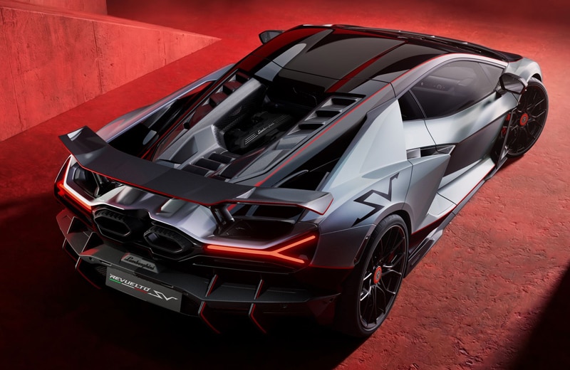 Lamborghini Revuelto SV