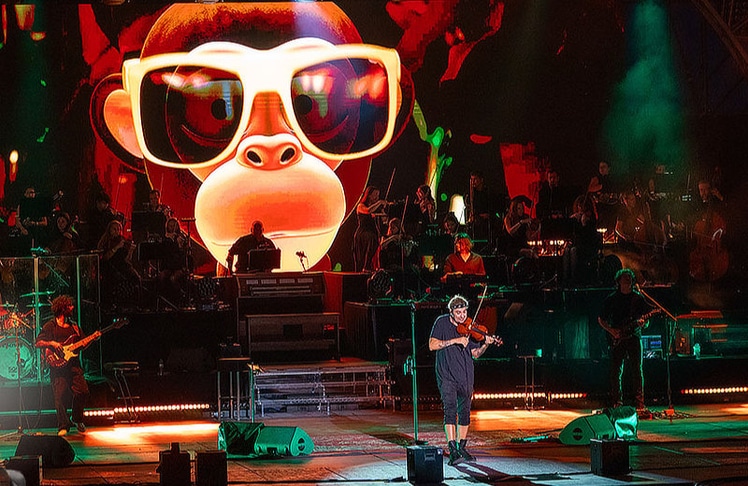 Auf der Seebühne präsentierte der Stargeiger sein Programm der "Millennium Symphony Open Air Tour 2026".
