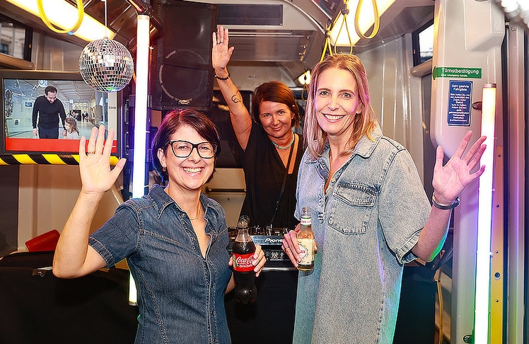 V.l.n.r.: MCÖ-Geschäftsführerin Regina Loster, DJ Joanish und MCÖ-Vizepräsidentin Melanie Rondonell.