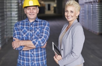 Sommerliche Arbeitskleidung im Europa-Vergleich