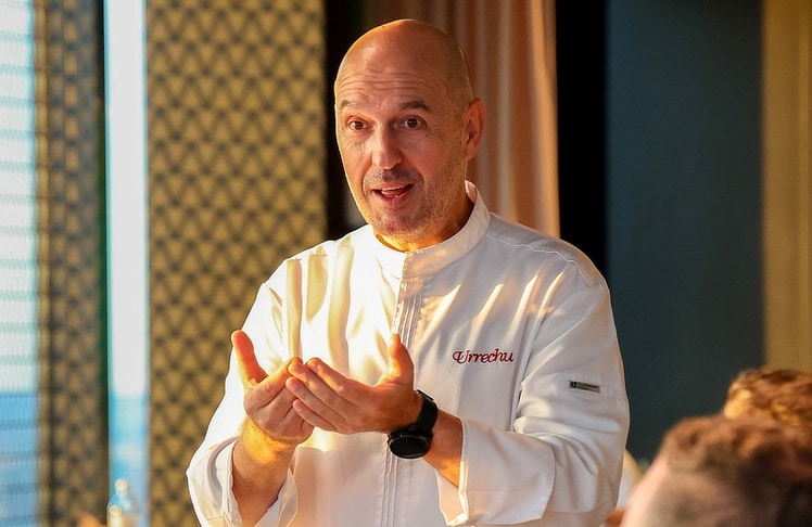 Spitzenkoch Íñigo Urrechu begleitete den Chef's Table persönlich. 
