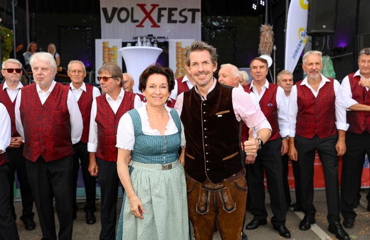 Die Präsidentin der Wirtschaftskammer Wien und Obfrau des Wirtschaftsbunds Wien Margarete Kriz-Zwittkovits und der Obmann Fachgruppe Gastronomie der Wirtschaftskammer Wien Thomas Peschta.