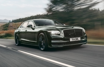 Neuer Bentley Flying Spur kombiniert Leistung mit handgefertigtem Luxus