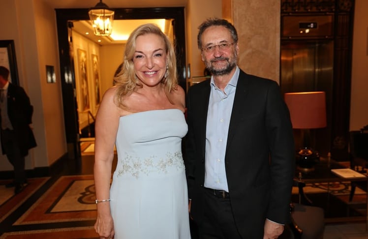 Kristina Hammer (Festspielpräsidentin) mit Gianluca Capuano © Franz Neumayr