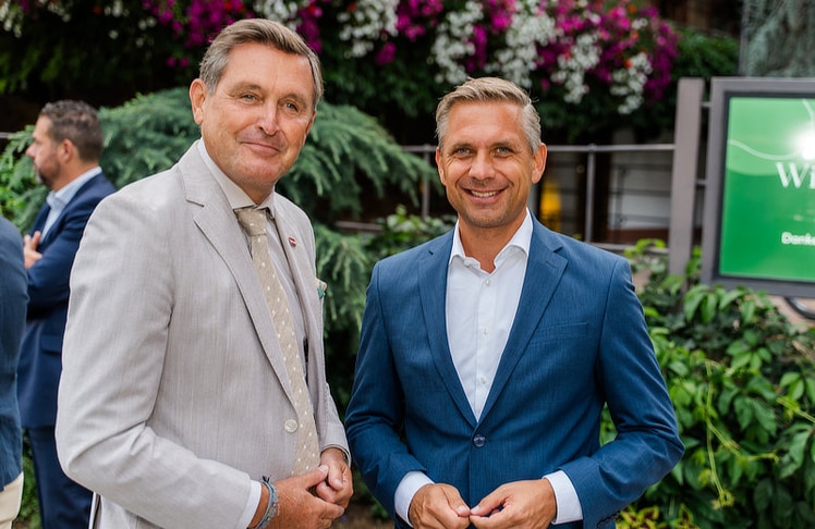 V.l.n.r.: Peter Hanke (Bundesminister für Innovation, Mobilität und Infrastruktur) und Wolfgang Hattmannsdorfer (Bundesminister für Wirtschaft, Energie und Tourismus).