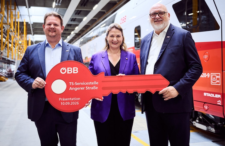 V.l.n.r.: ÖBB Technischer Service GF Bernhard Gritzner, Vizebürgermeisterin und Wirtschaftsstadträtin Barbara Novak und ÖBB CEO Andreas Matthä © ÖBB/Marek Knopp