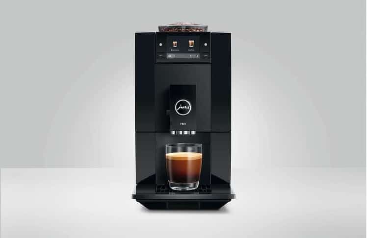 Der neue schmale Full-Size Kaffeevollautomat von Jura – die Jura A8