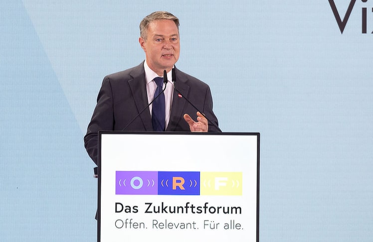 Vizekanzler und Medienminister Andreas Babler eröffnete das Zukunftsforum und skizzierte seine Vorstellungen für die künftige Ausrichtung des ORF.