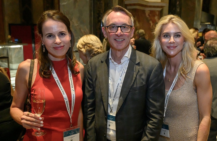 V.l.n.r.: Nina Stadler (Marketing & Communications Director, PwC Österreich), Rudolf Krickl (CEO, PwC Österreich) und Melanie Laure (Senior Partner, p² advisory) © LEADERSNET/H. Tremmel