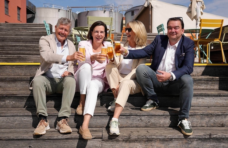 V.l.n.r.: Karl Hohenlohe (Gault&Millau), Christiane Wenckheim (Ottakringer Brauerei), Martina Hohenlohe (Gault&Millau) und Markus Raunig (Ottakringer Brauerei)
