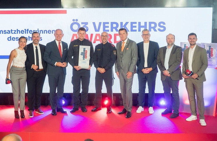 V.l.n.r.: Gabi Hiller, Clemens Pig, Gerhard Karner, Alexander Mayr, Markus Edlbauer, Peter Hanke, Micheal Pauser, Thomas Ruthner und Philipp Hansa