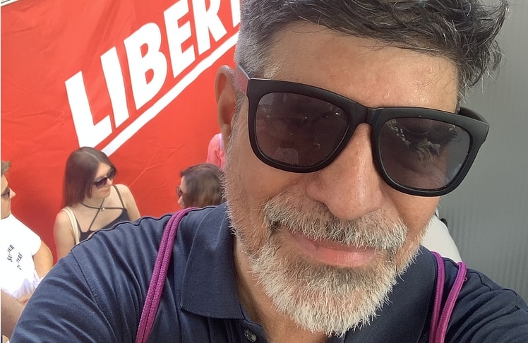  Jens Poenitsch macht als DJ und Chronist die Münchner Disco-Ära lebendig – und singt bei Sprachsalz auch ein paar Lieder.  © Poenitsch