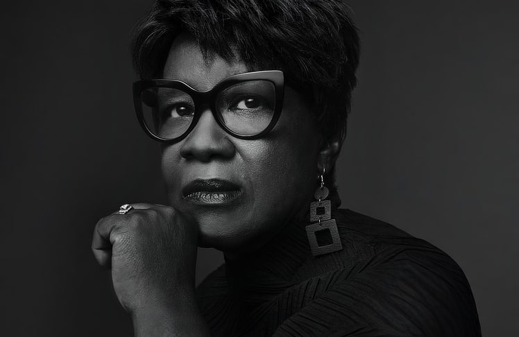 Patricia Smith (USA): Viermalige US-Slam-Meisterin, deren musikalische, politische Lyrik 2025 mit dem National Book Award for Poetry ausgezeichnet wurde. © sandro miller