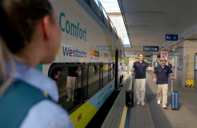 Karl Löwenherz (links) und Pascal Kitzmüller fuhren mit der Westbahn © Servus TV/Rina Zimmering