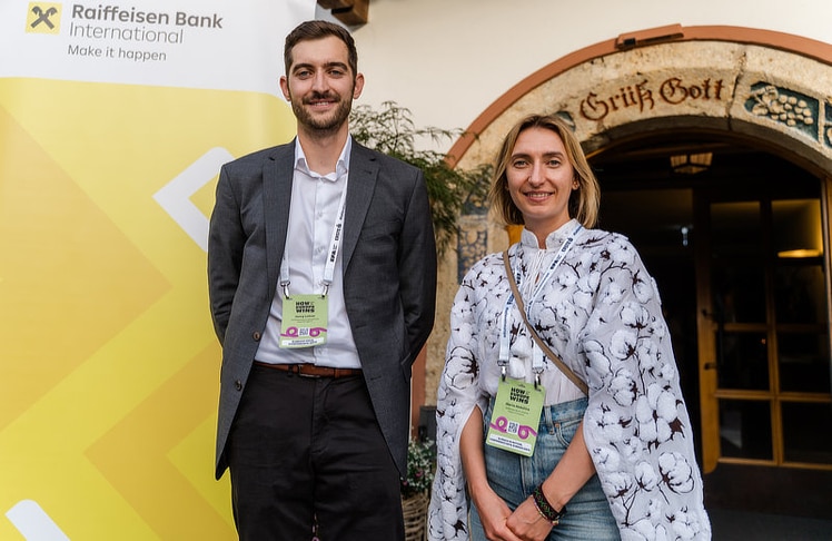 Georg Leitner (Executive Assistant to the Board in Corporate & Investment Banking, RBI) und Mariia Abdullina (Head of Financial Controlling Division, Raiffeisen Bank Ukraine).