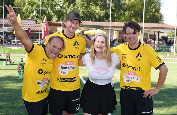 V.l.n.r.: Die Musiker:innen Leo Aberer, Lucas Fendrich, Billie Steirisch und Chris Steger.