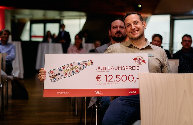 Benjamin Hindinger (MindEcho) nahm den mit 12.500 Euro dotierten Hauptpreis des "Best of GASBA" entgegen.