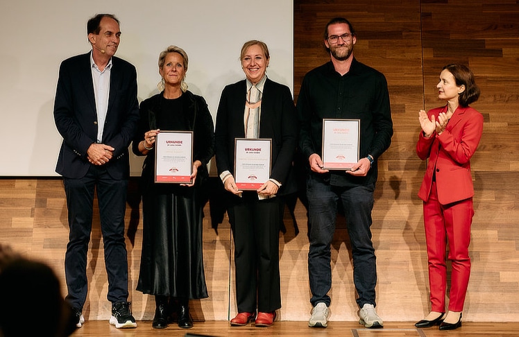 V.l.n.r.: Christian Horak (Senior Advisor, EY-Parthenon Management Consulting), Verena Augustin (0·8·16 – Alles, außer gewöhnlich), Gabriele Gottwald-Nathaniel (gabarage), Daniel Mitsche (Assistenz der Geschäftsführung und Prokurist, 4everyoung) und Mirela Toljan Jakomin (General Manager, Coca-Cola HBC Österreich).
