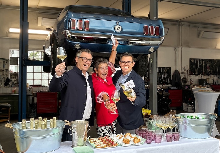 K.S.-Circle eröffnete die Saison zwischen Oldtimern und Werkstatt