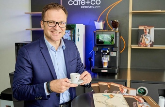 Um diese Uhrzeit greifen Österreichs Beschäftigte am häufigsten zum Kaffee